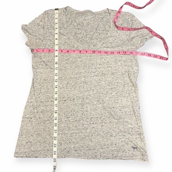 PINK VICTORIA’S SECRET Women’s Heather Gray V-Neck Short Sleeve T-Shirt Size Sma - Picture 5 of 5